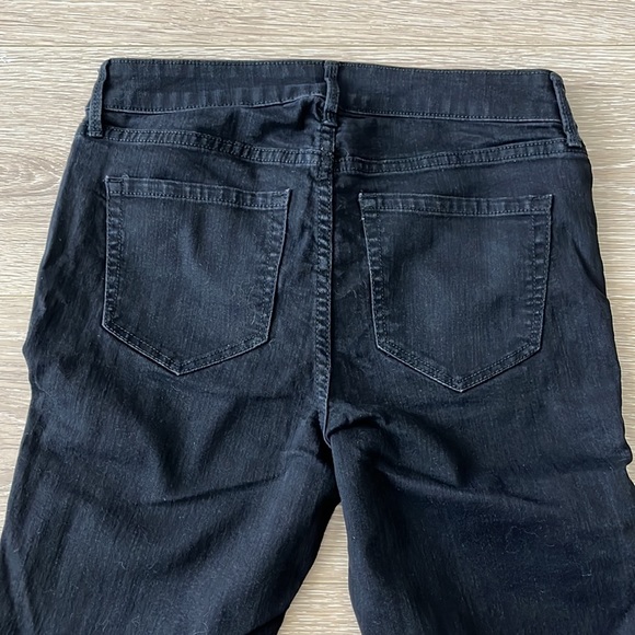 Old Navy Black Super Skinny Denim Jeans - Size 4 - Picture 4 of 7
